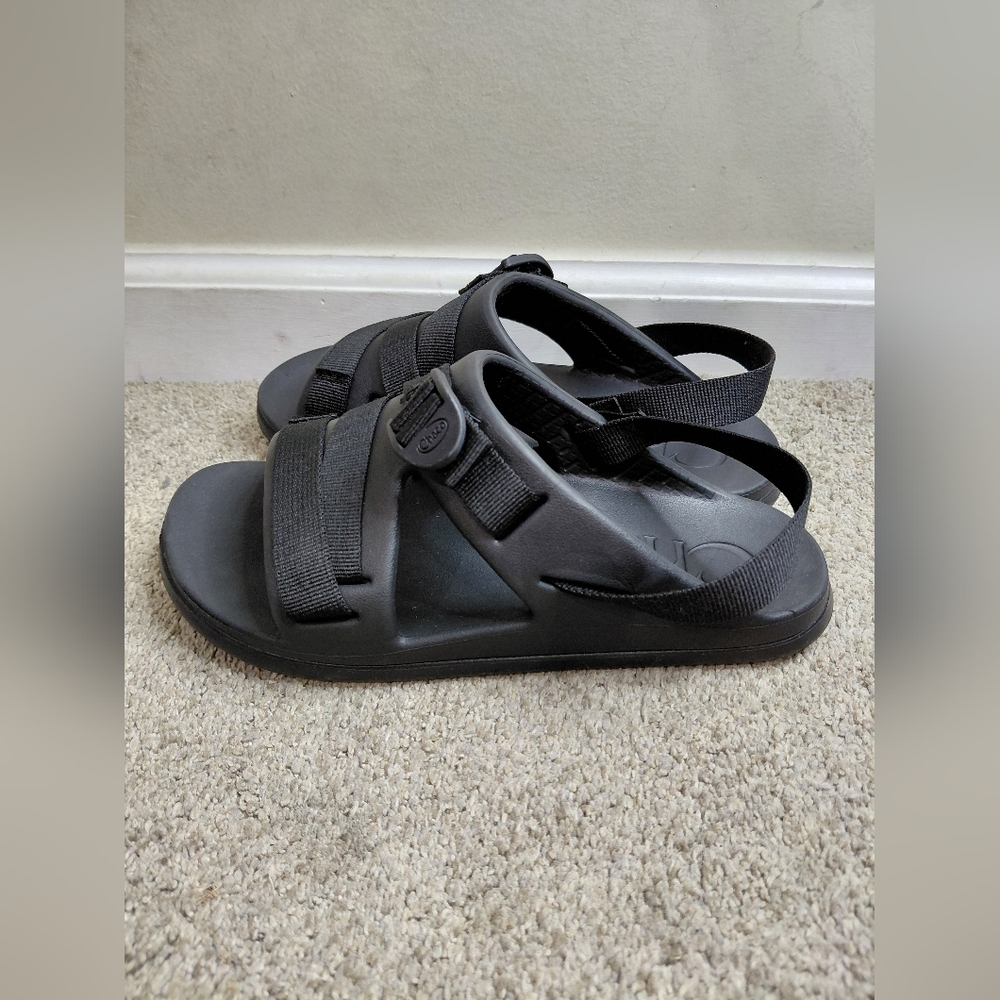 Chaco Chillos Women Size 7 Grandeur Black Strappy Sandals
